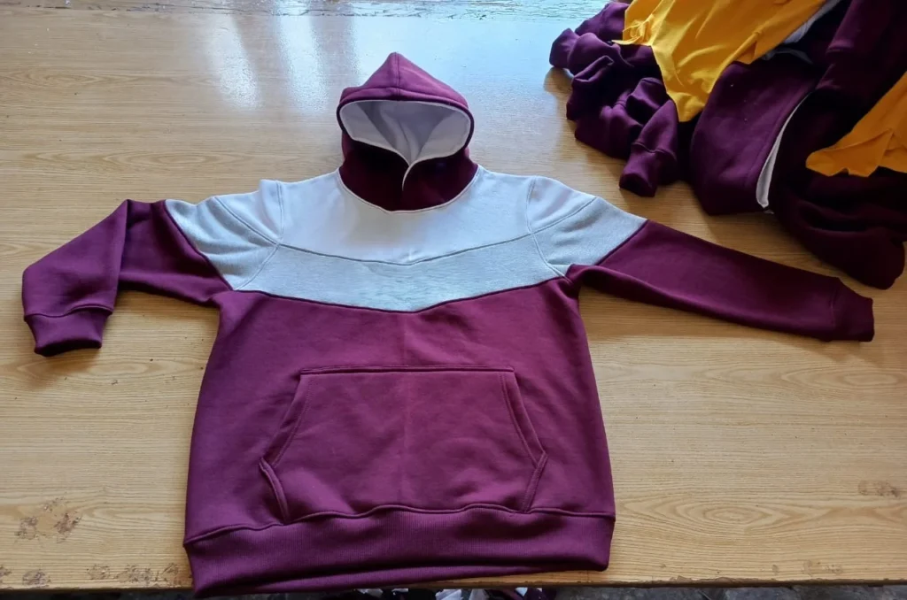 custom hot selling hooded hoodie